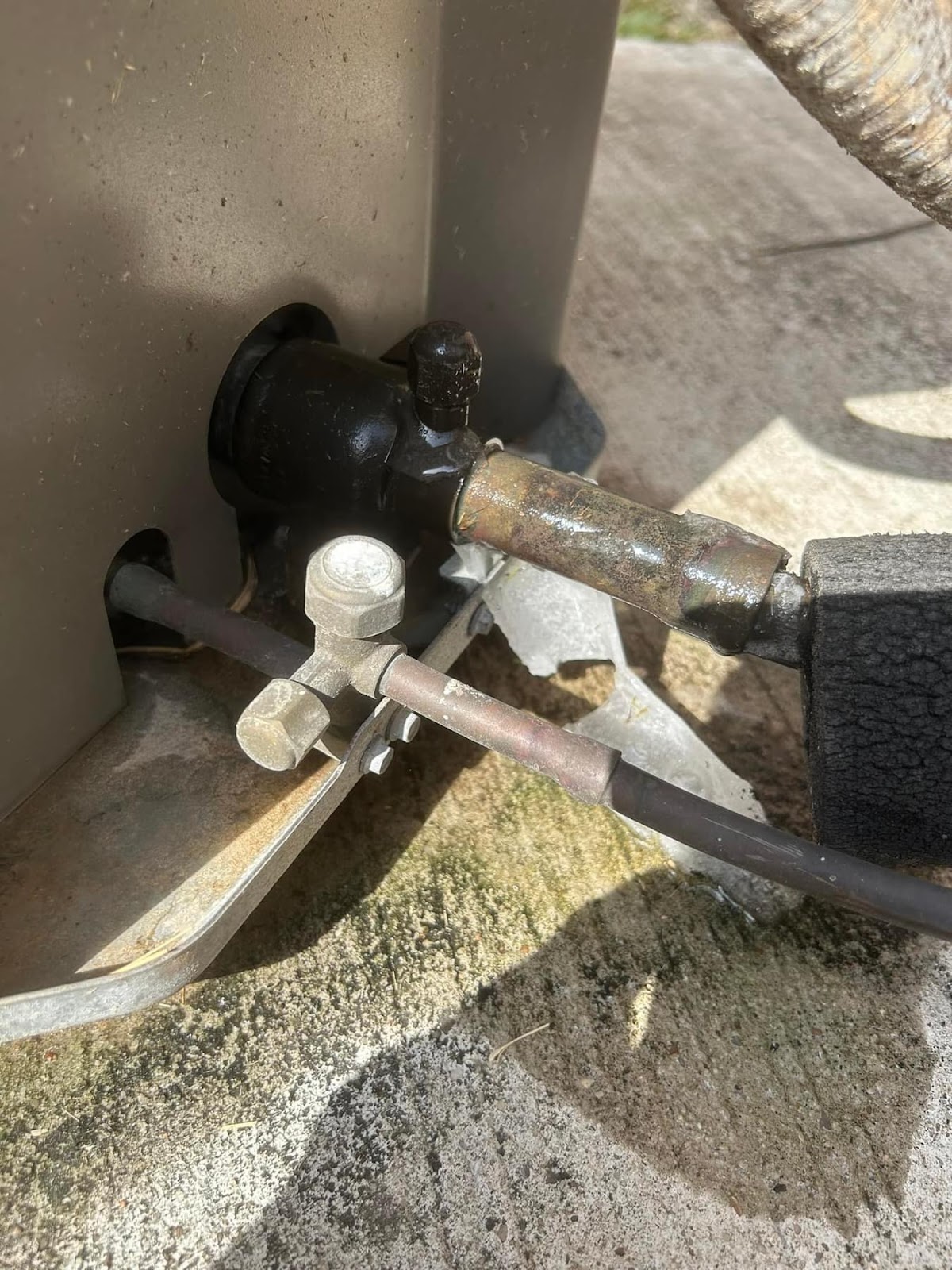 HVAC refrigerant line valve work
